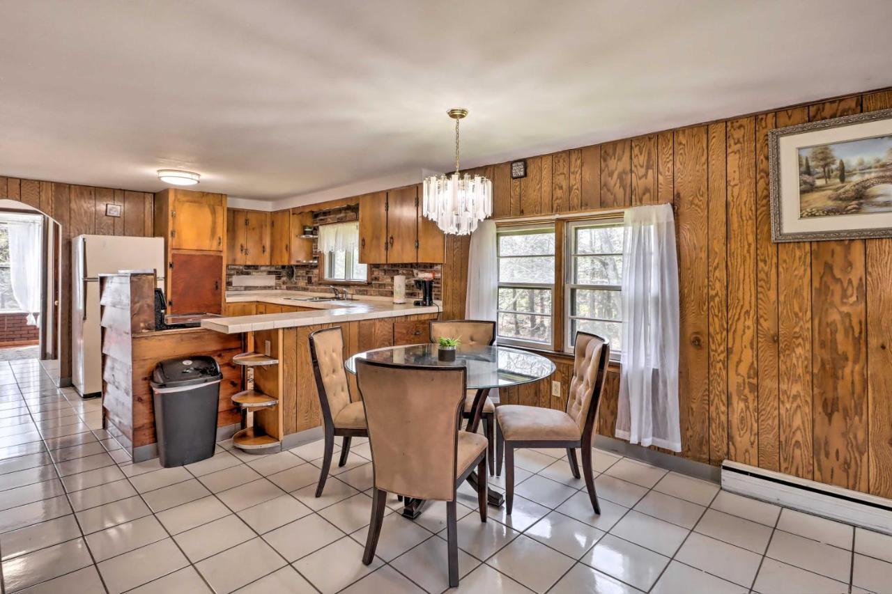 Spacious And Guest 3 Mi To Holiday home Tobyhanna